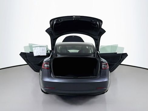 Used 2018 Tesla Model 3 Long Range RWD image 28