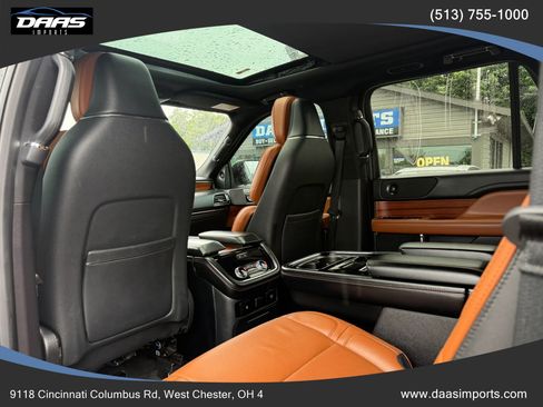 Used 2018 Lincoln Navigator L Reserve w/ Technology Package AWD/4WD image 32