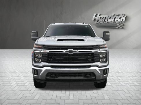 Used 2024 Chevrolet Silverado 2500 LT w/ Safety Package image 5
