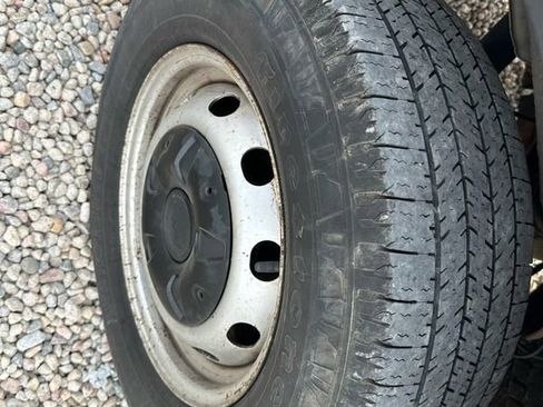 Used 2020 Ford Transit 250 image 32