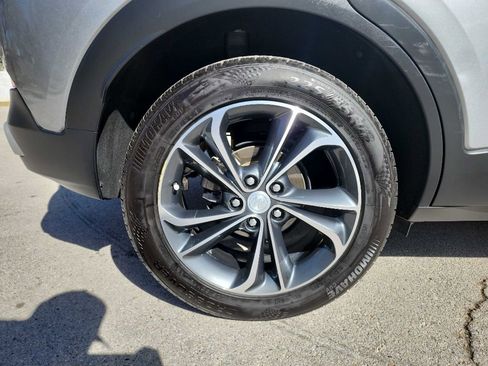 Used 2023 Buick Encore GX Select image 10