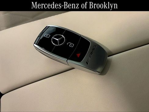 Certified 2022 Mercedes-Benz G 63 AMG 4MATIC image 13