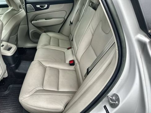 Used 2023 Volvo XC60 T8 Ultimate w/ Climate Package AWD/4WD image 23