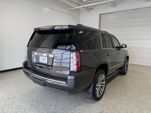 Used 2017 GMC Yukon Denali w/ Open Road Package AWD/4WD image 3