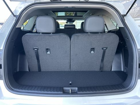 New 2026 Kia Sorento S w/ S Panoramic Sunroof Package image 15