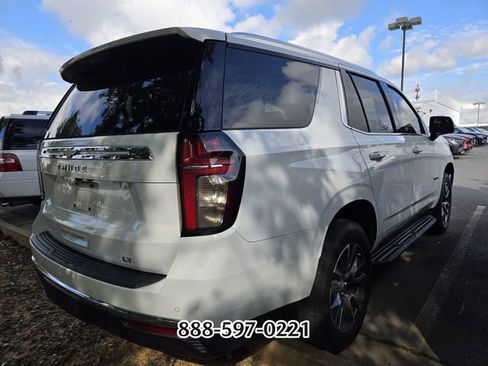 Used 2021 Chevrolet Tahoe LT w/ LT Signature Package AWD/4WD image 7