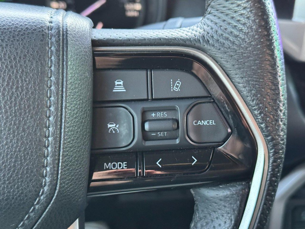Used 2022 Toyota Tundra SR5 w/ Advanced Technology Package AWD/4WD image 21