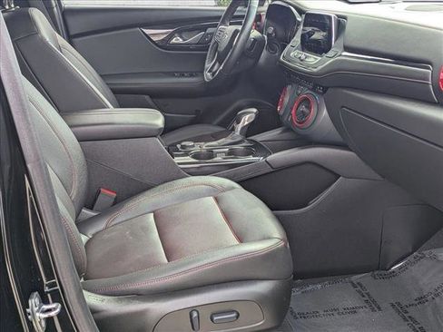 Used 2022 Chevrolet Blazer RS w/ Enhanced Convenience Package FWD image 18
