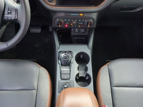 Used 2024 Ford Bronco Sport Outer Banks w/ Tech Package image 19