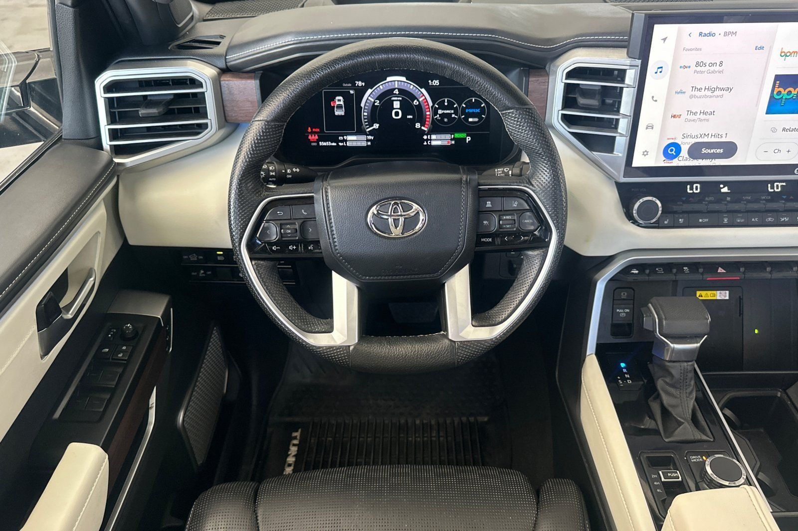Used 2023 Toyota Tundra Capstone AWD/4WD image 13