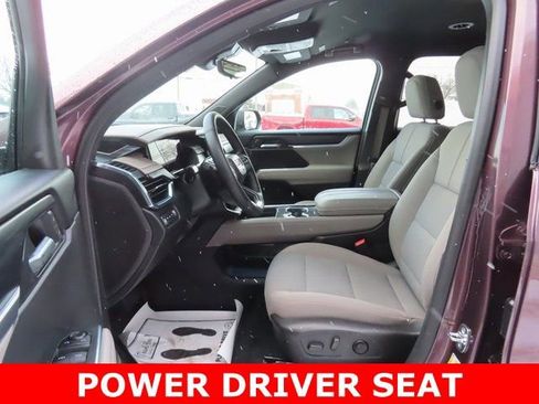 Used 2026 GMC Acadia Elevation image 18