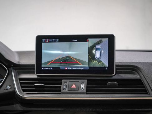 Used 2020 Audi Q5 e Prestige w/ Prestige Package image 14