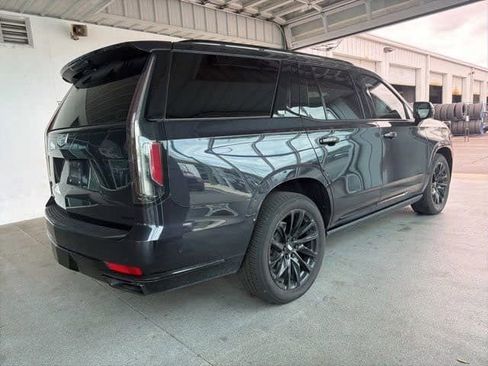 Used 2022 Cadillac Escalade Sport w/ Touring Package AWD/4WD image 12