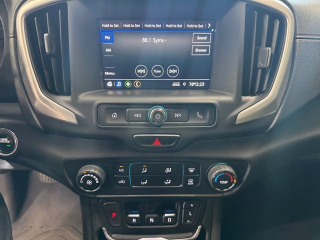 Used 2020 GMC Terrain SLE FWD image 3