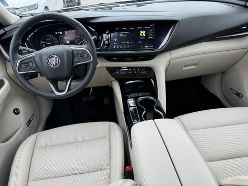 Used 2022 Buick Envision Essence w/ Technology Package I AWD/4WD image 9