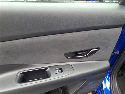 Used 2024 Hyundai Elantra N Base image 6