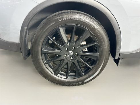 Used 2024 Nissan Murano SV w/ SV Midnight Edition Package FWD image 11