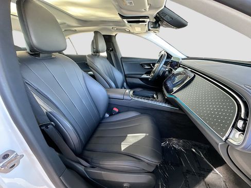 Used 2024 Mercedes-Benz E 350 E 350 image 29
