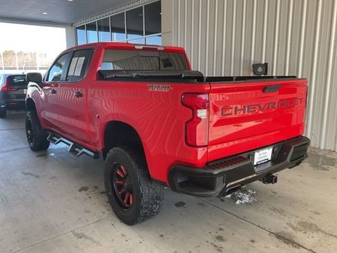 Used 2020 Chevrolet Silverado 1500 LT Trail Boss image 15