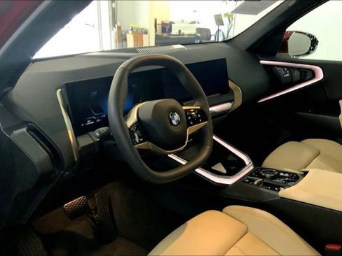 Used 2025 BMW X3 xDrive30i w/ Convenience Package image 7