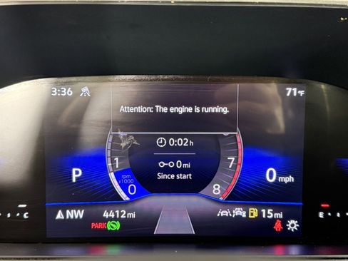 Used 2025 Volkswagen Taos SE image 18