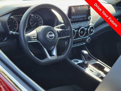 Used 2024 Nissan Sentra SV FWD image 5