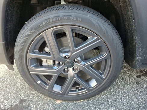 New 2026 Jeep Compass Limited image 4