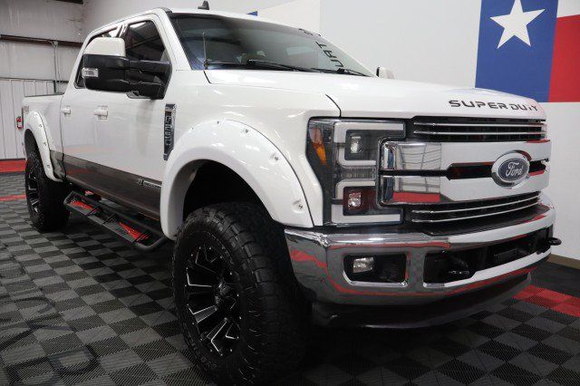 Used 2019 Ford F250 Lariat w/ Lariat Value Package AWD/4WD image 17
