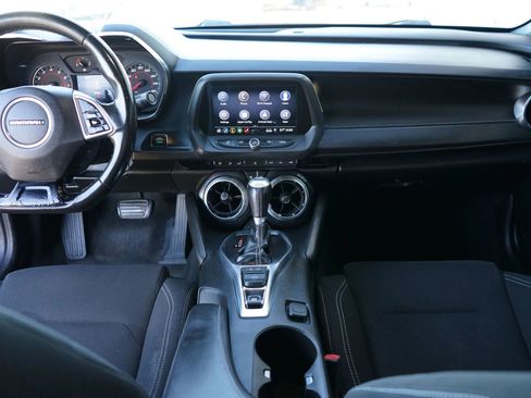 Used 2019 Chevrolet Camaro LT w/ RS Package image 32