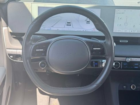 Certified 2022 Hyundai Ioniq 5 Limited AWD/4WD image 13