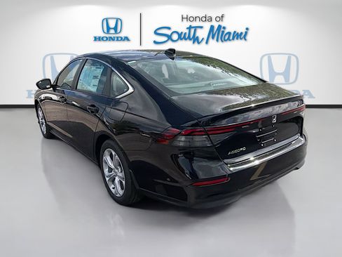 New 2026 Honda Accord LX image 5