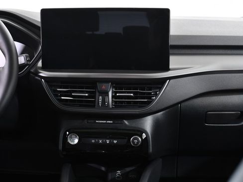 New 2026 Ford Escape SE w/ Class II Trailer Tow Package image 9