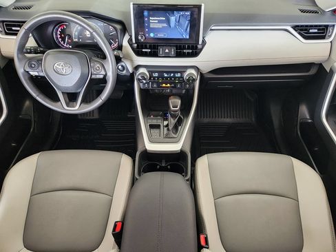 Used 2023 Toyota RAV4 XLE Premium FWD image 34