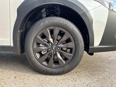 New 2025 Subaru Outback Onyx Edition image 4