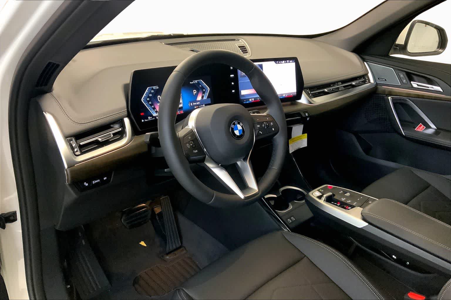 Used 2026 BMW X1 xDrive28i w/ Convenience Package AWD/4WD image 8