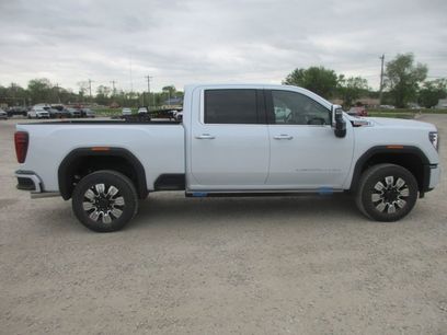 New 2026 GMC Sierra 2500 Denali w/ Denali Reserve Package