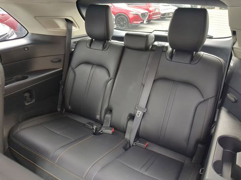 Used 2024 MAZDA CX-90 3.3 Turbo w/ Premium Package image 32