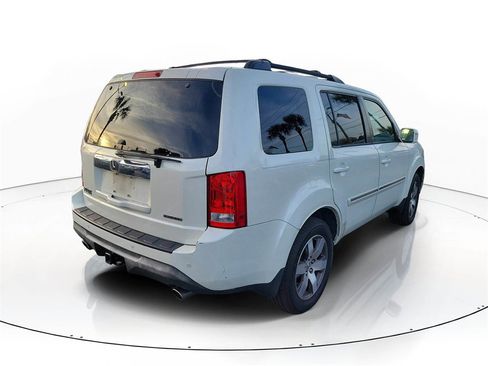 Used 2015 Honda Pilot Touring image 4