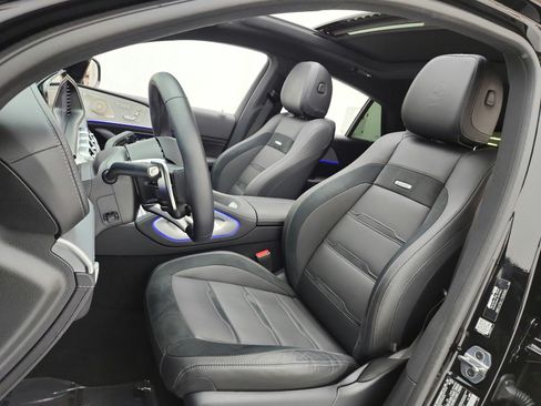 Used 2025 Mercedes-Benz GLE 53 AMG 4MATIC Coupe image 10
