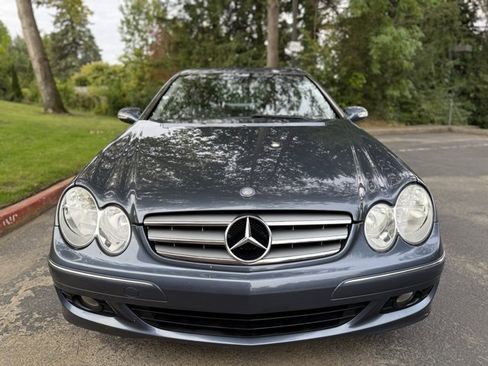 Used 2006 Mercedes-Benz CLK 350 Coupe image 2