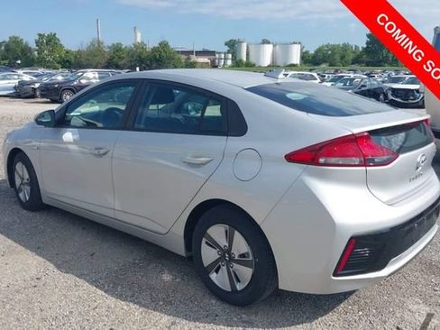 Used 2018 Hyundai Ioniq Blue FWD image 3