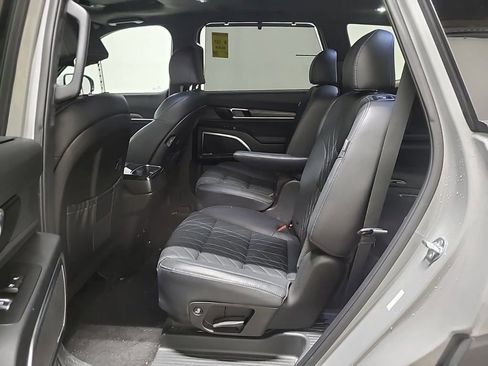 Used 2023 Kia Telluride SX Prestige X-Line AWD/4WD image 11