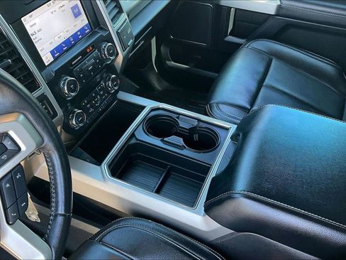 Used 2021 Ford F250 Lariat w/ Lariat Value Package AWD/4WD image 15