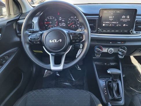 Used 2023 Kia Rio S image 16