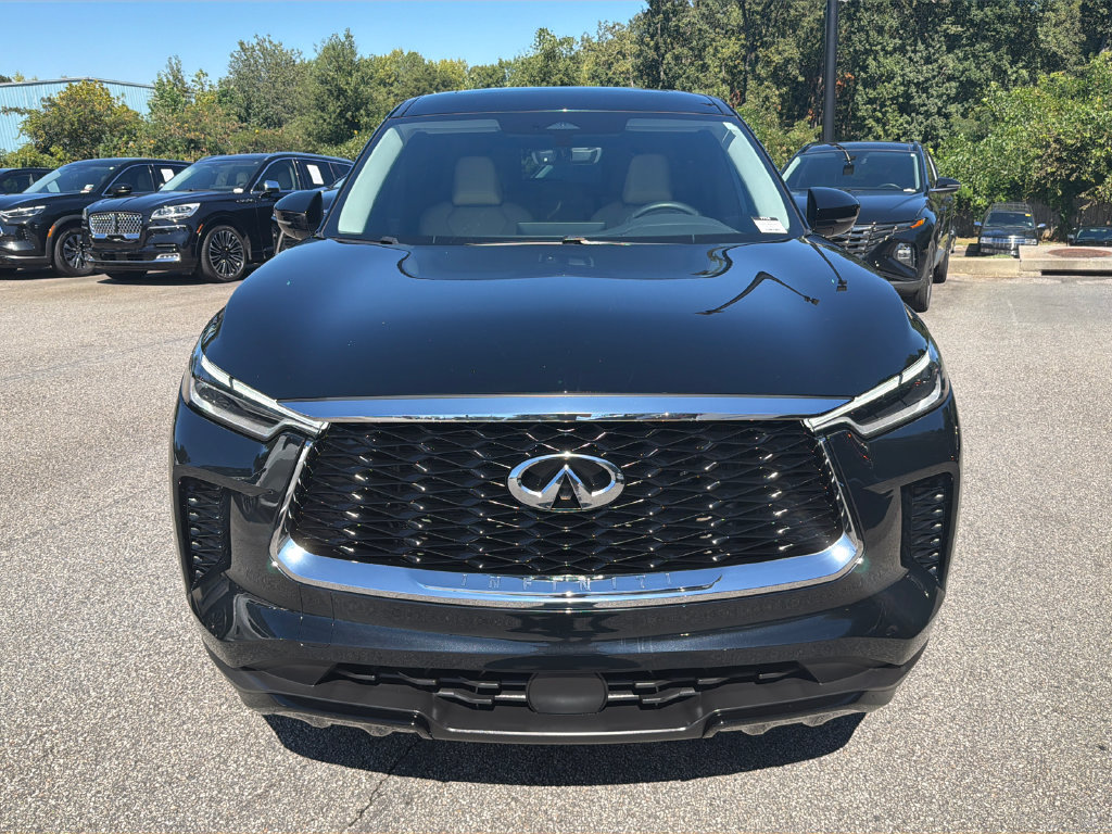 Used 2023 INFINITI QX60 Pure FWD image 2