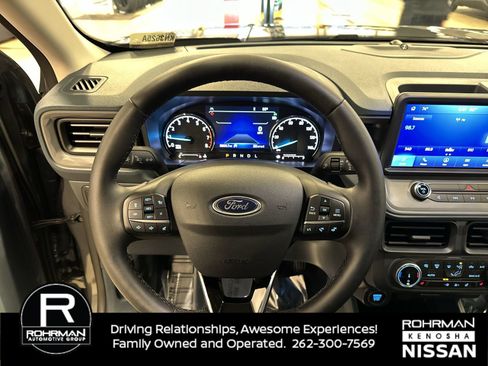 Used 2024 Ford Maverick Lariat w/ Black Appearance Package image 12