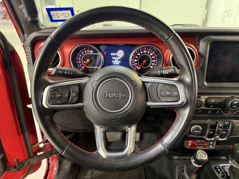 Used 2022 Jeep Gladiator Rubicon w/ LED Lighting Group image 16