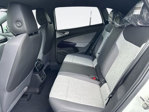 New 2026 Volkswagen ID.4 Pro image 22