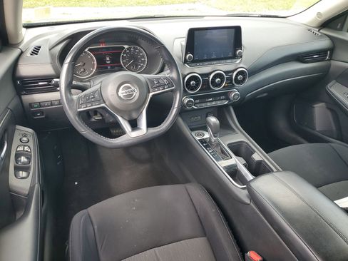 Used 2021 Nissan Sentra SV image 14