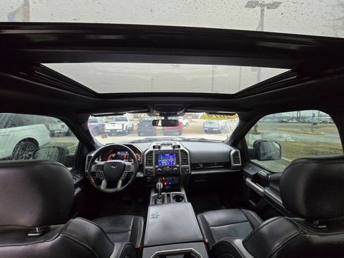 Used 2019 Ford F150 Raptor w/ Equipment Group 802A Luxury image 16